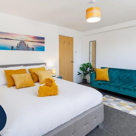 Flatzy - Modern Apartment Close To Football Stadiums 리버풀 외부 사진